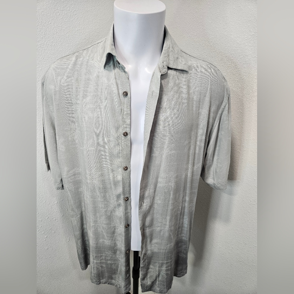 Moda Campia Moda Hawaiian button down shirt large